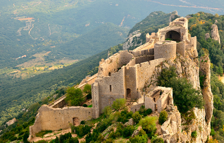 Not Just Legends; This French Royal Castle Holds the Most Terrifying Secrets Ever Uncovered 2 Château de Montségur