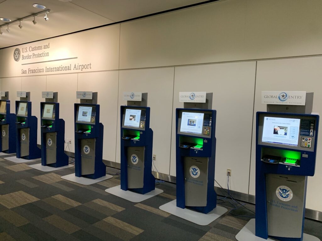 Skip the Paperwork: How Some U.S. Travelers Are Going Global Without Extra Visas 3 Global Entry Kiosk