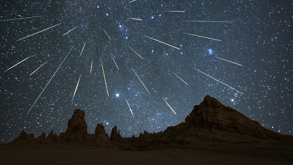 Stunning 2025 Meteor Showers Are Coming—These Locations Offer the Best Seats in the Sky 4 Perseid burst over rugged terrain