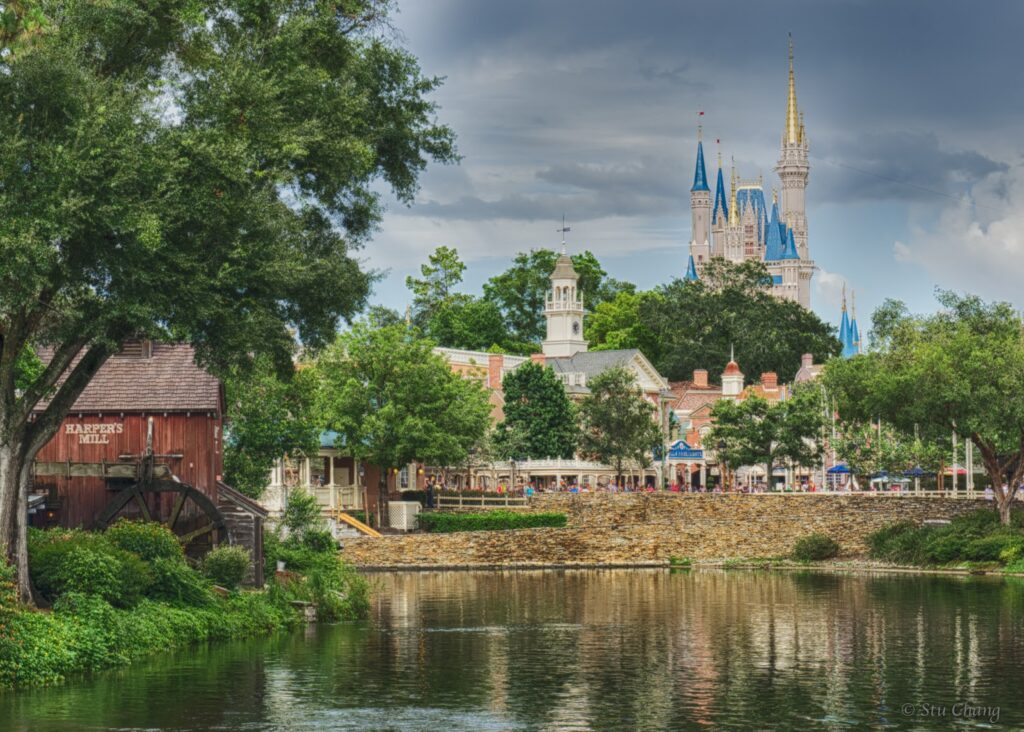 Magic Kingdom Says Goodbye—Disney Permanently Closes These Fan-Favourite Attractions 2 Rivers of America