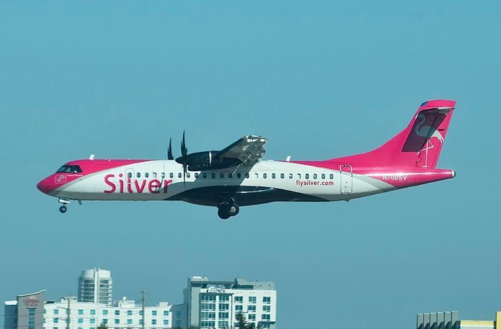 No Warning, No Flights—U.S. Airline Collapse Strands Travelers Across the Country 2 Silver Airways ATR aircraft