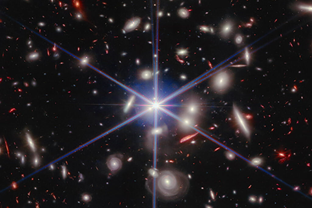 Shocking Discovery: James Webb Space Telescope Captures Enormous Cosmic Structures with Dozens of Galaxies 2 Stephan's Quintet