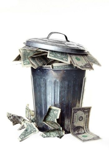 Americans Admit Wasting Tons of Money on These 5 Things—Are You Guilty Too? 4 Wasting Money